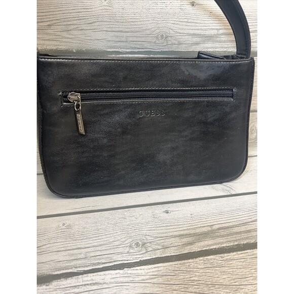 Guess Vintage Black Shoulder Bag Zip Closure Soft Leather 10 X 6 Y2K - Picture 11 of 11